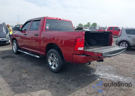 2015 Ram 1500 Express из США, поврежденный, VIN 1C6RR6KT1FS676081